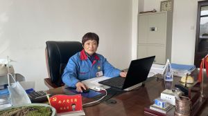 致敬最美的她！